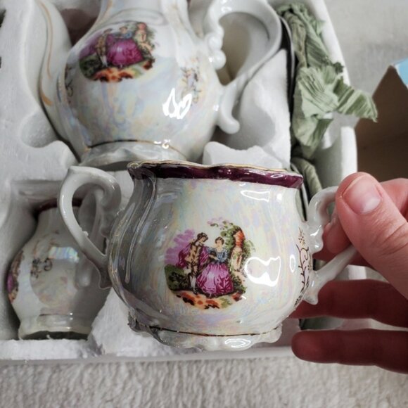 Rare Vintage 17pcs English Colonial Baroque Porcelain Fine China Tea Coffee Set - Picture 4 of 9